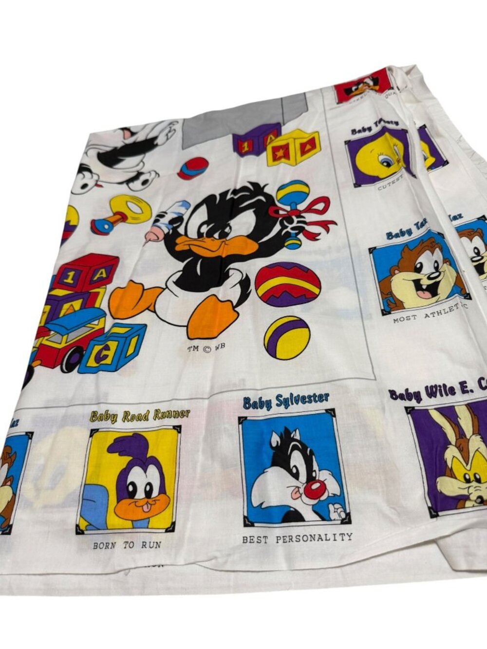 Vintage 1994 Warner Bros Looney Tunes Baby Character Fabric 45 in x 3.5 yd